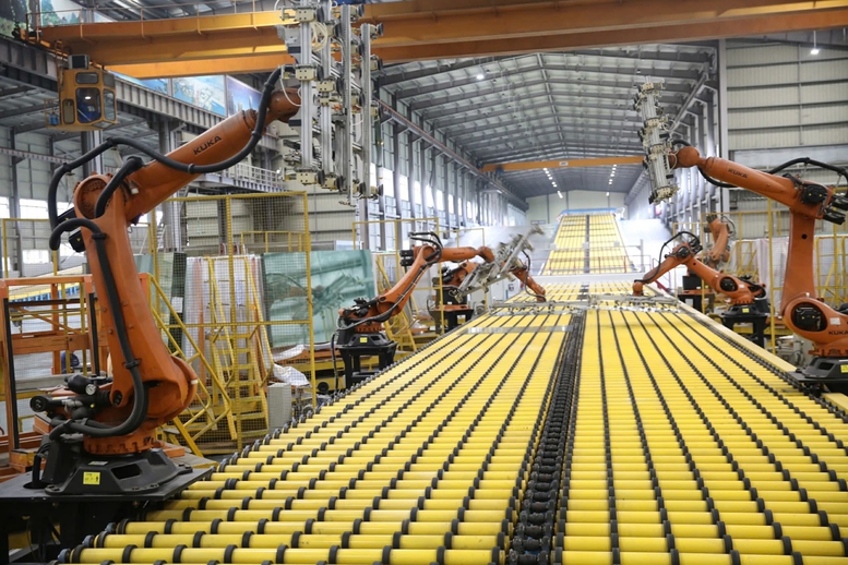 Robot công nghiệp tạo bước ngoặt cho sản xuất thông minh tại Việt Nam